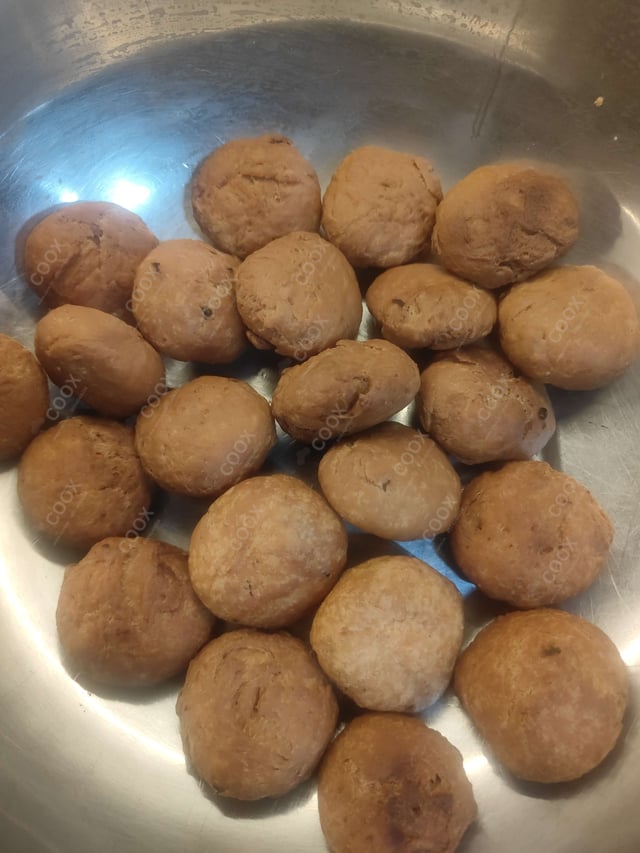 Tasty Kachori cooked by COOX chefs cooks during occasions parties events at home