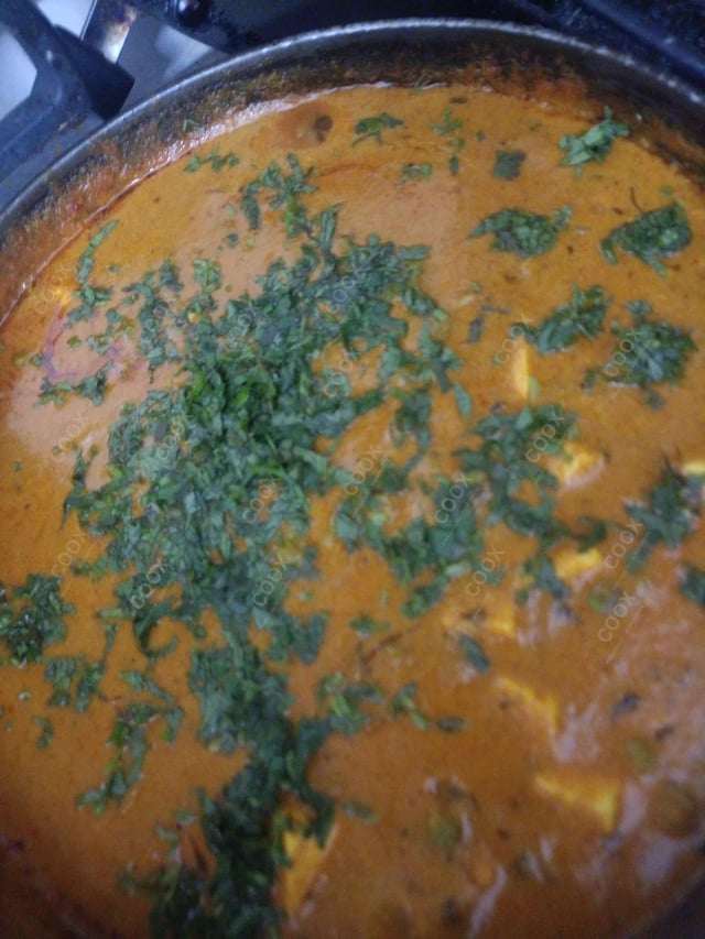 Delicious Matar Paneer prepared by COOX