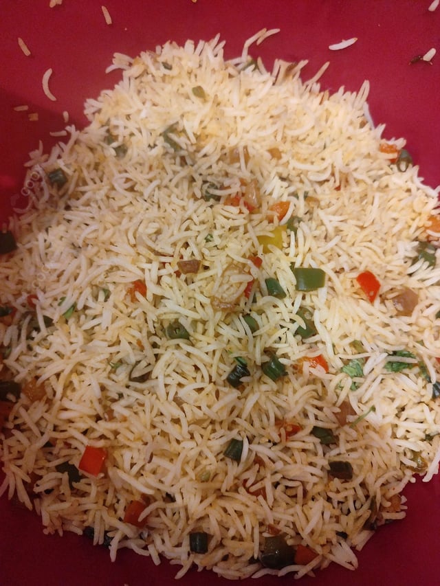 Delicious Veg Fried Rice prepared by COOX