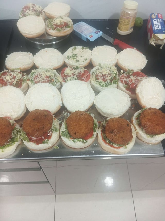 Delicious Mini Veg Burgers prepared by COOX