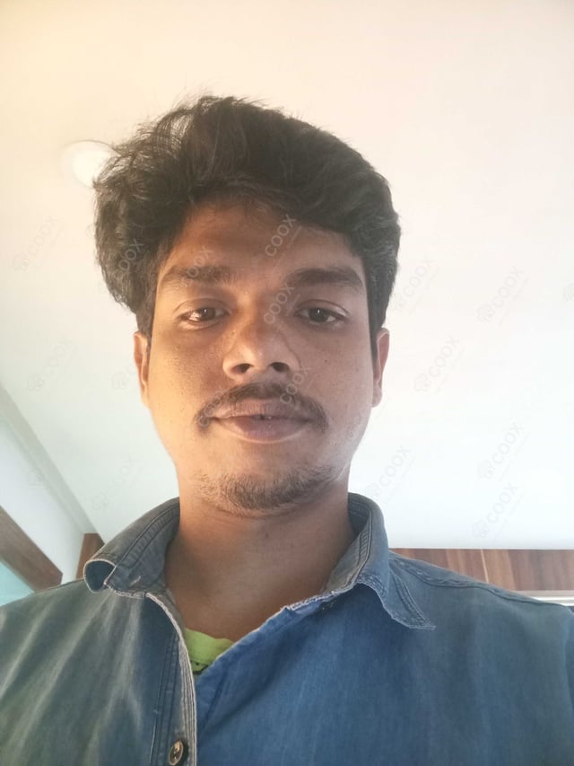 Chef from COOX at bookings. Professional cooks chefs at home