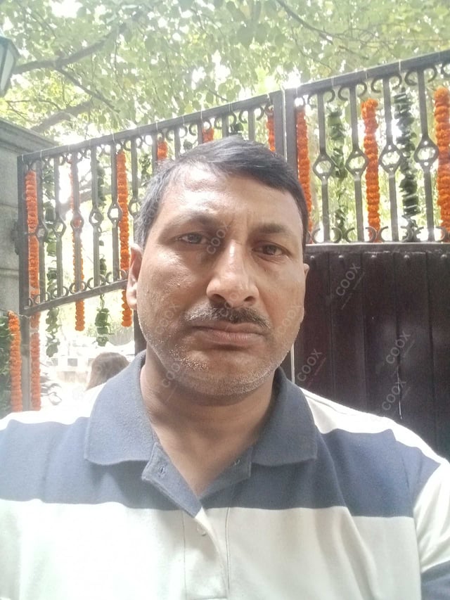 Chef from COOX at bookings. Professional cooks chefs at home