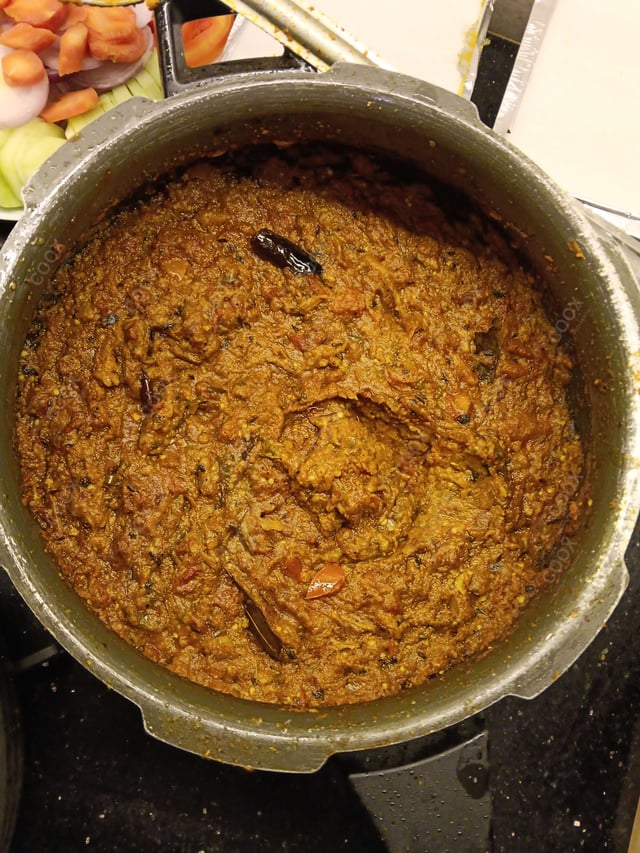 Tasty Baingan Ka bharta cooked by COOX chefs cooks during occasions parties events at home
