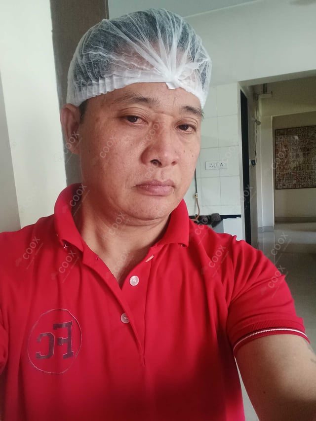 Chef from COOX at bookings. Professional cooks chefs at home