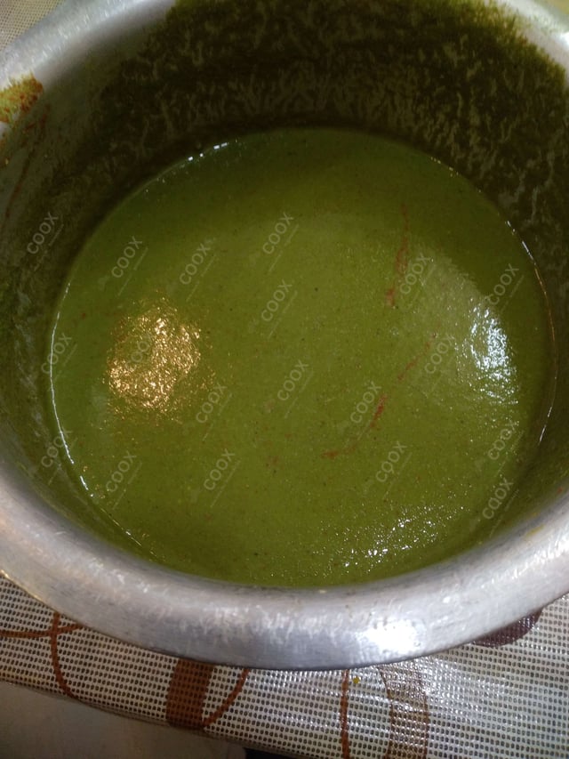 Delicious Green Chutney prepared by COOX