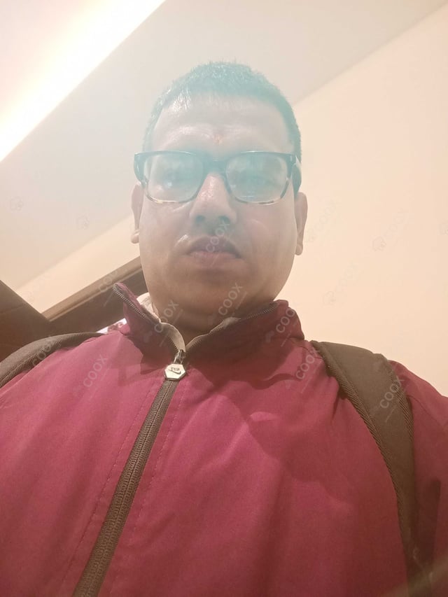 Chef from COOX at bookings. Professional cooks chefs at home