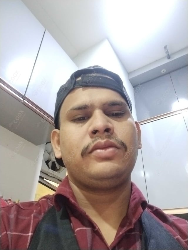 Chef from COOX at bookings. Professional cooks chefs at home