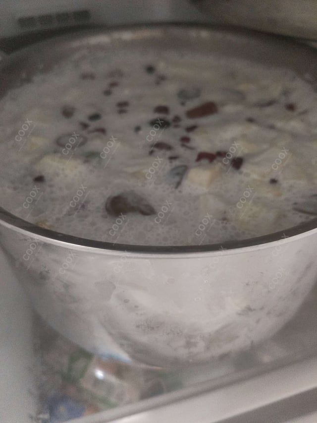 Delicious Fruit Cream prepared by COOX