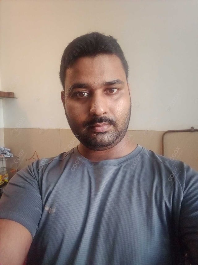 Chef from COOX at bookings. Professional cooks chefs at home