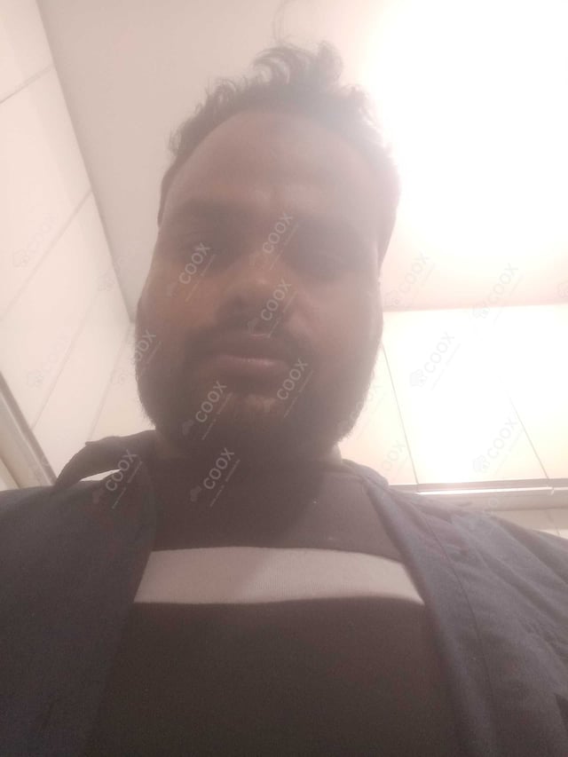 Chef from COOX at bookings. Professional cooks chefs at home