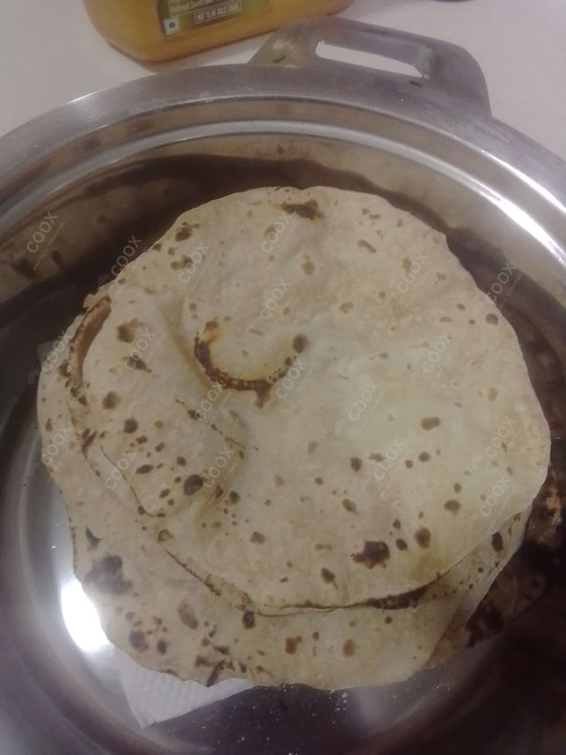 Delicious Tawa Rotis prepared by COOX