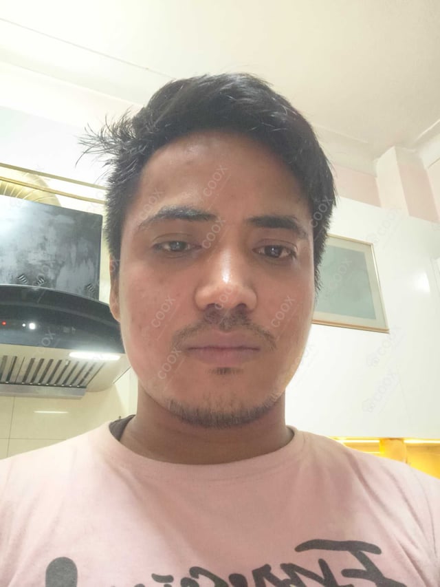 Chef from COOX at bookings. Professional cooks chefs at home