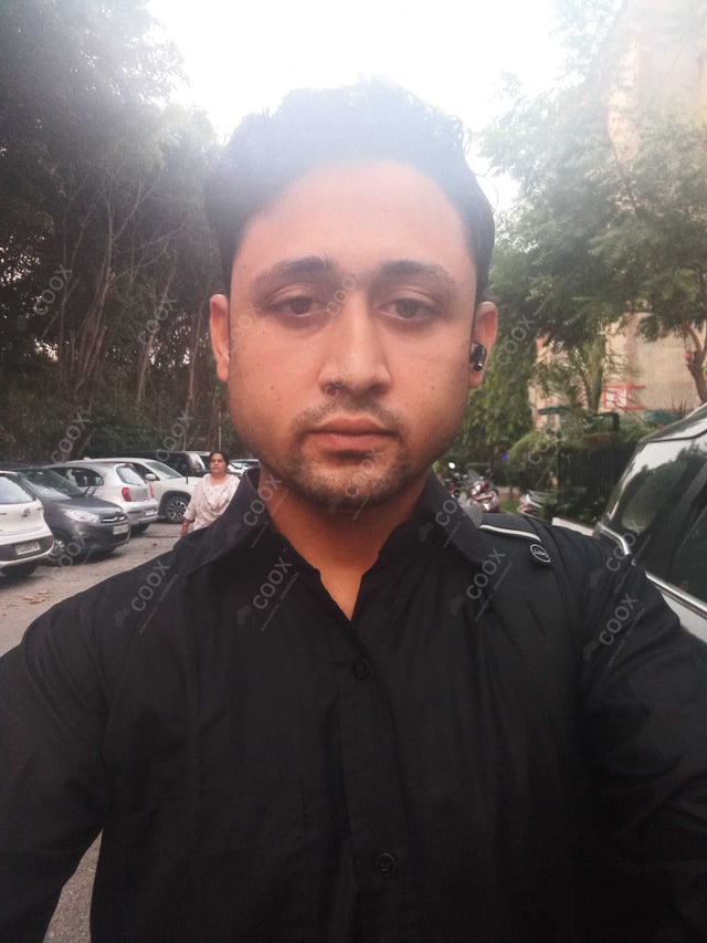 Chef from COOX at bookings. Professional cooks chefs at home