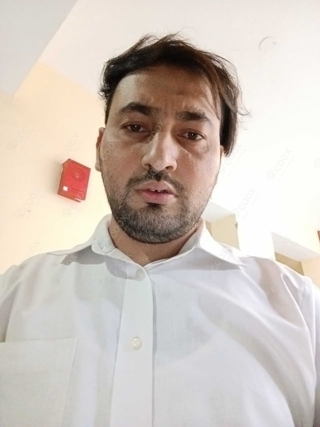 Chef from COOX at bookings. Professional cooks chefs at home