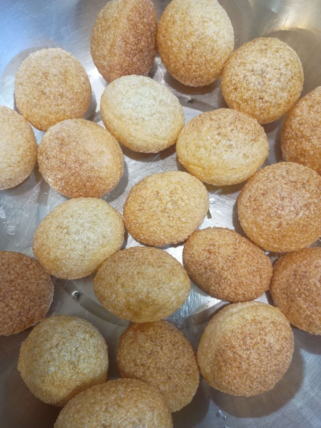 Delicious Gol Gappe (Pani Puri) prepared by COOX