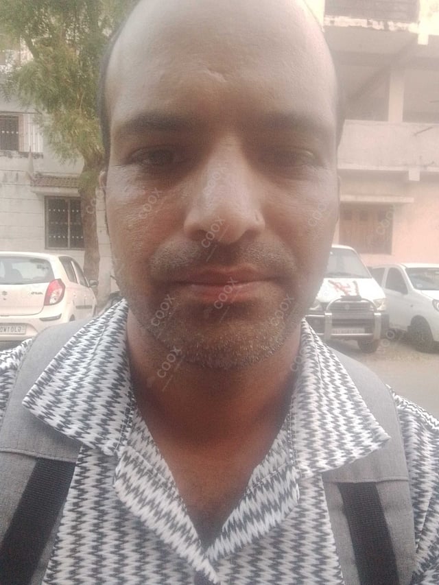 Chef from COOX at bookings. Professional cooks chefs at home