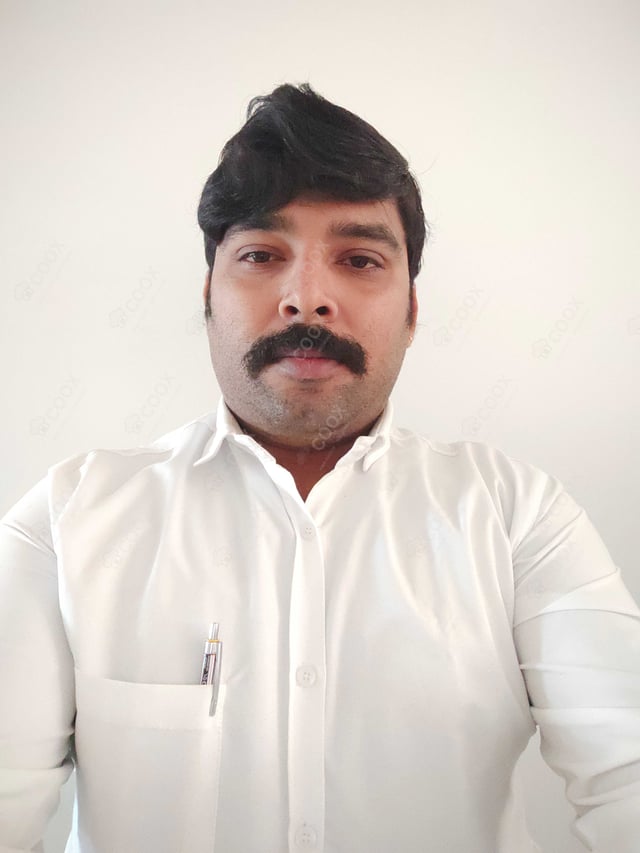 Chef from COOX at bookings. Professional cooks chefs at home