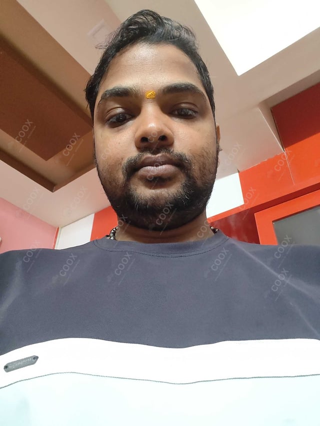 Chef from COOX at bookings. Professional cooks chefs at home