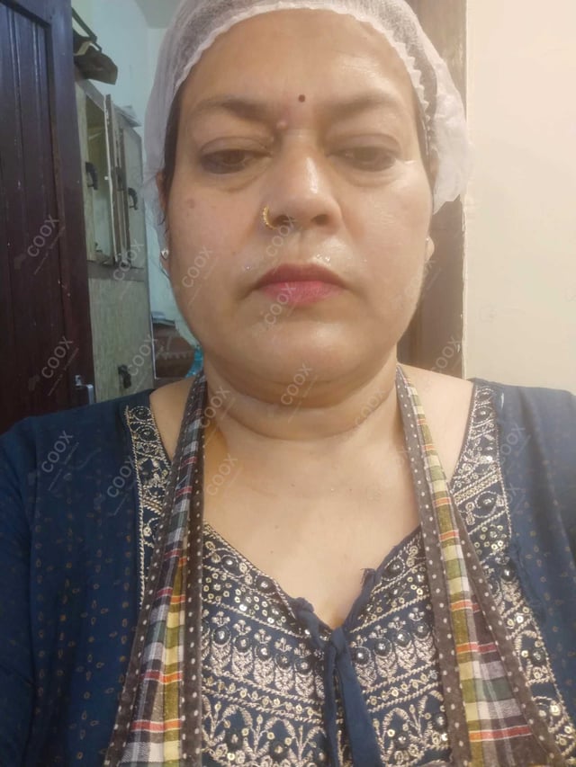 Chef from COOX at bookings. Professional cooks chefs at home