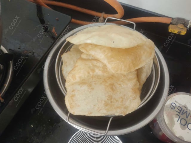 Delicious Bhature prepared by COOX