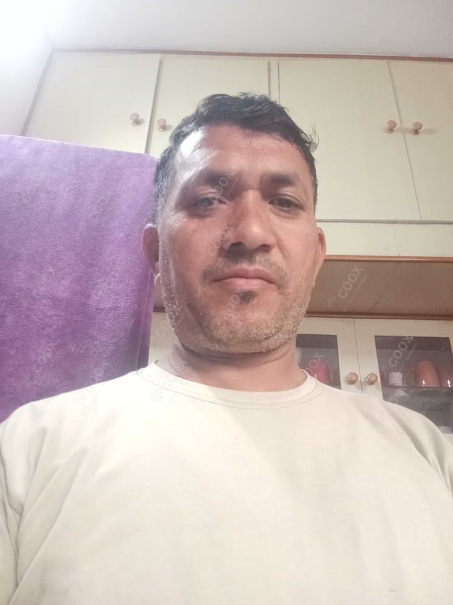 Chef from COOX at bookings. Professional cooks chefs at home