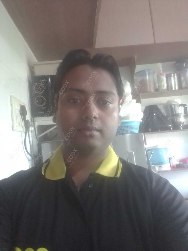 Chef from COOX at bookings. Professional cooks chefs at home