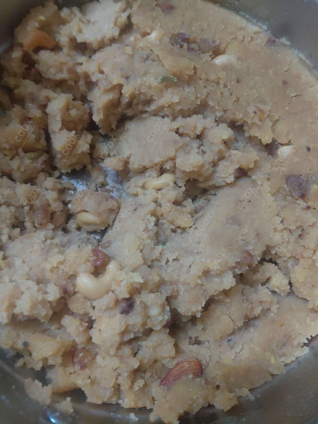 Delicious Moong Dal Halwa prepared by COOX