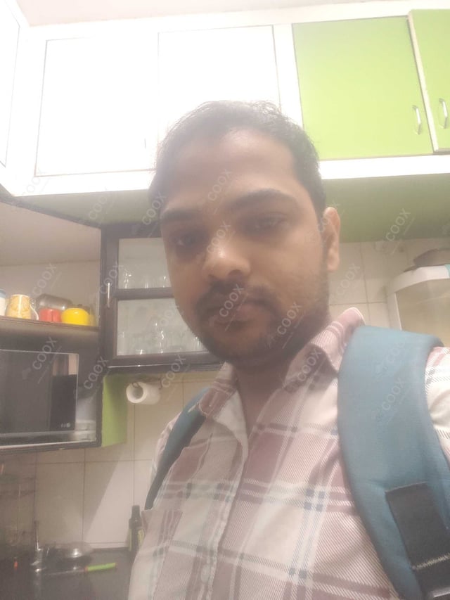 Chef from COOX at bookings. Professional cooks chefs at home