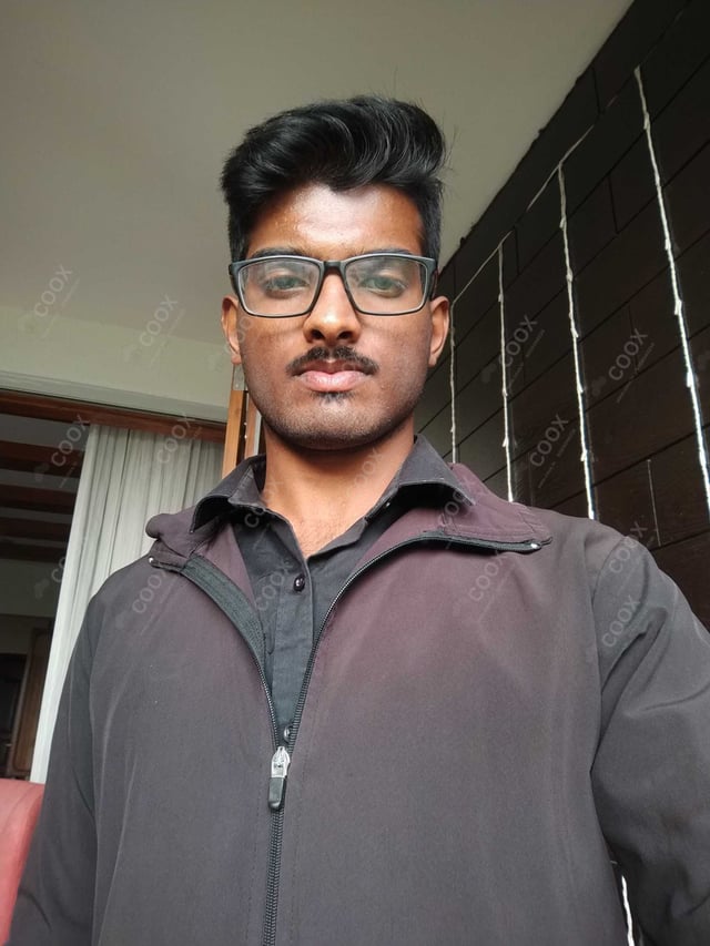 Chef from COOX at bookings. Professional cooks chefs at home