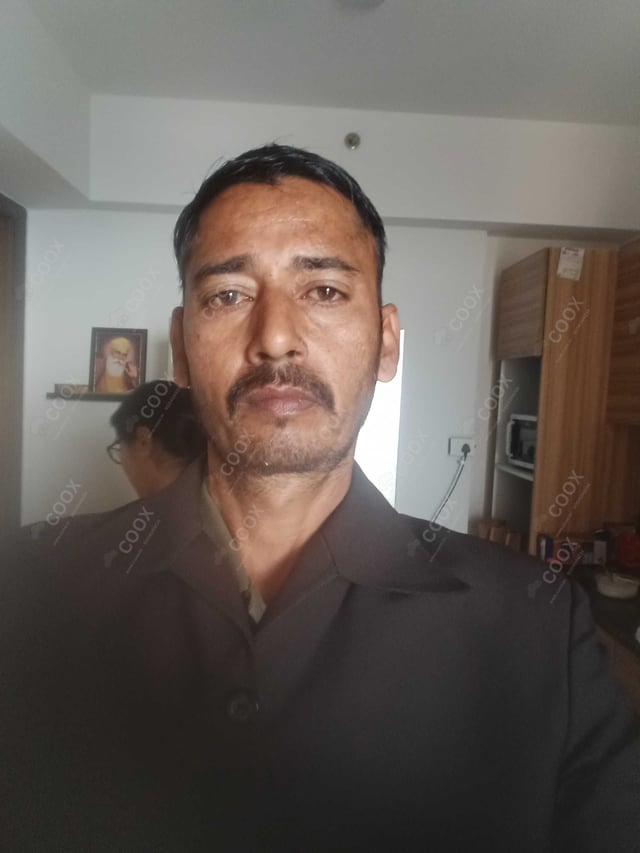 Chef from COOX at bookings. Professional cooks chefs at home