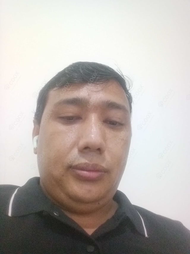 Chef from COOX at bookings. Professional cooks chefs at home