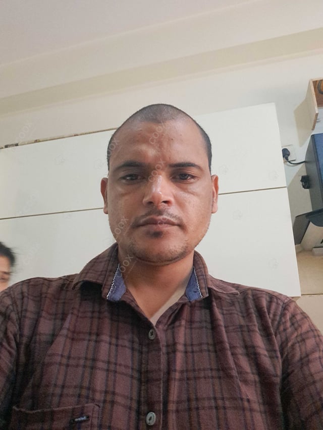 Chef from COOX at bookings. Professional cooks chefs at home