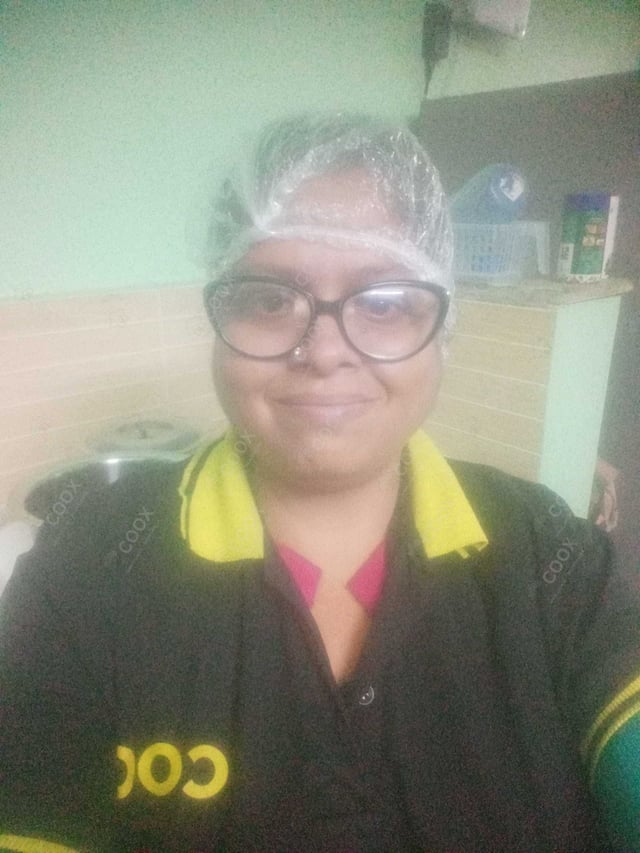 Chef from COOX at bookings. Professional cooks chefs at home