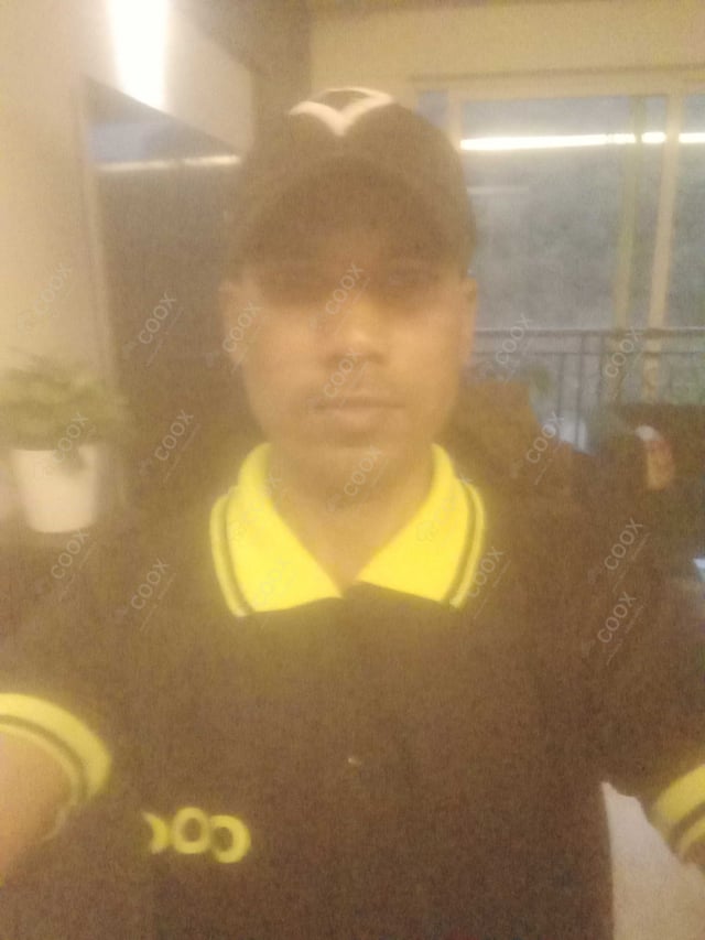 Chef from COOX at bookings. Professional cooks chefs at home