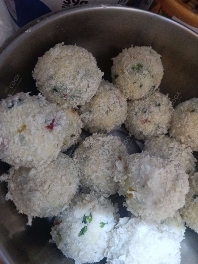 Delicious Fried Cheese Balls prepared by COOX