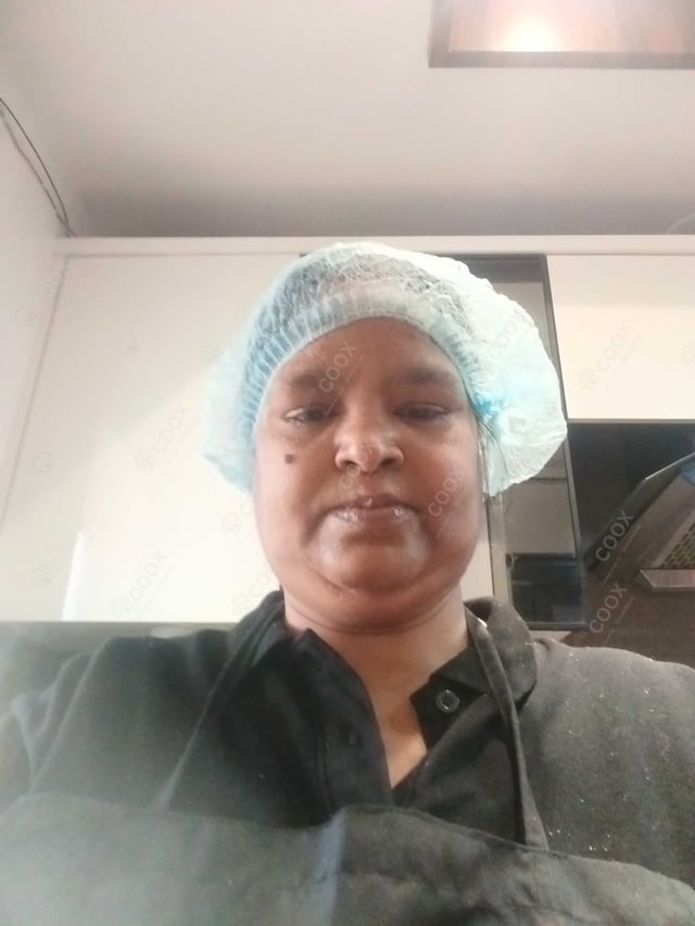 Chef from COOX at bookings. Professional cooks chefs at home