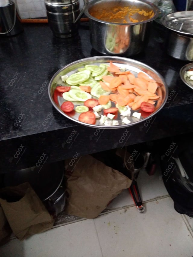 Delicious Garden Fresh Salad prepared by COOX