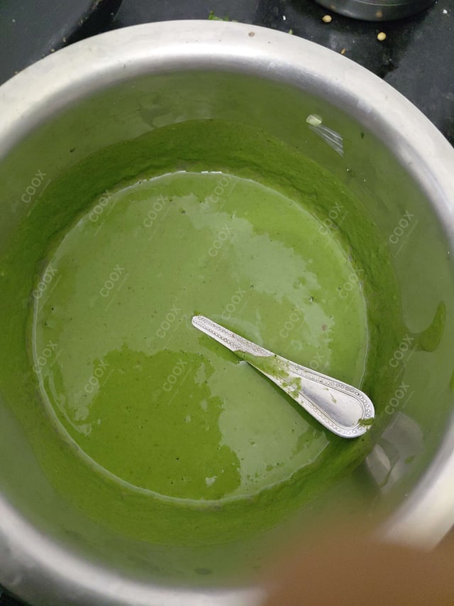 Delicious Green Chutney prepared by COOX