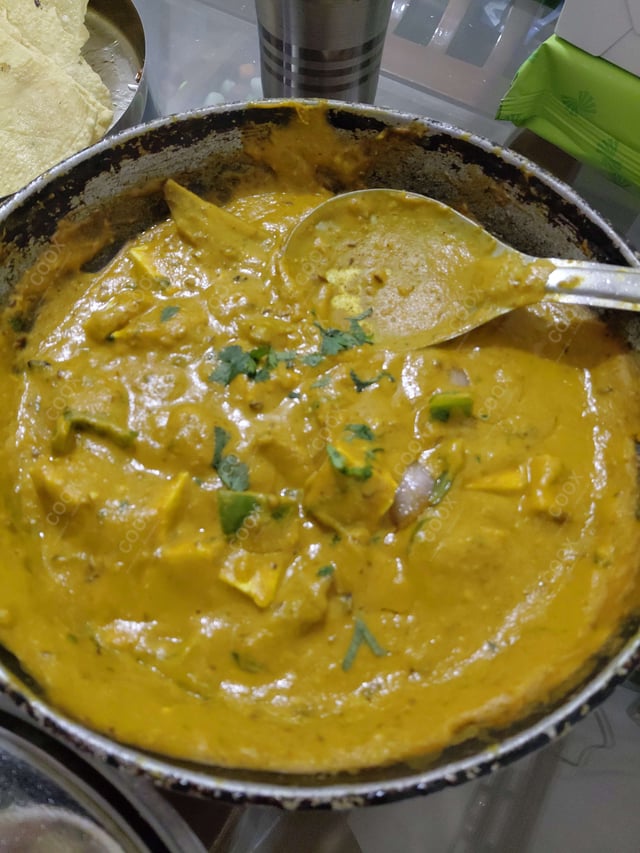 Delicious Kadhai Paneer prepared by COOX