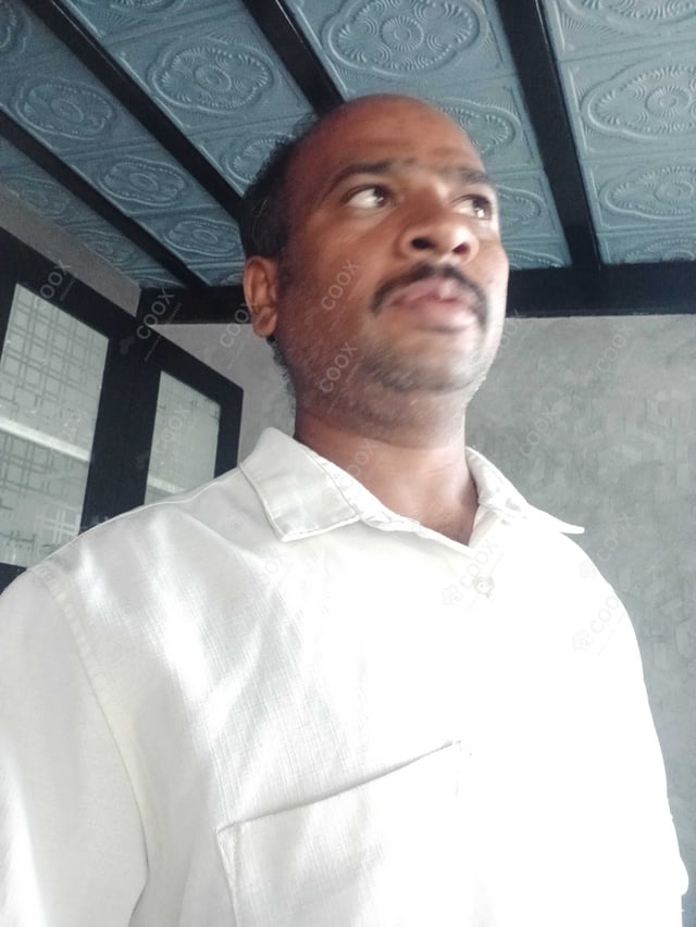 Chef from COOX at bookings. Professional cooks chefs at home