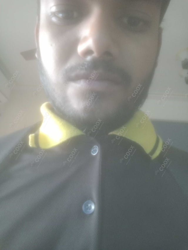 Chef from COOX at bookings. Professional cooks chefs at home