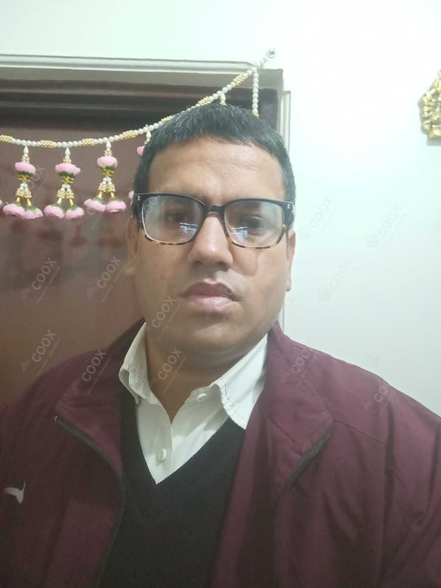 Chef from COOX at bookings. Professional cooks chefs at home