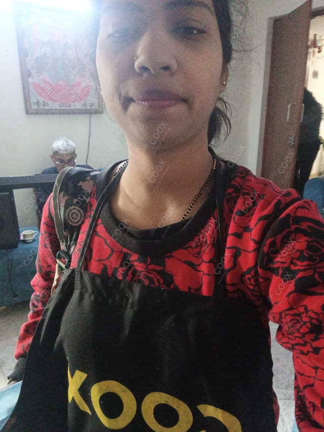 Chef from COOX at bookings. Professional cooks chefs at home