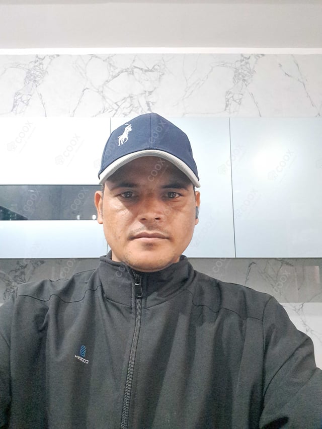 Chef from COOX at bookings. Professional cooks chefs at home