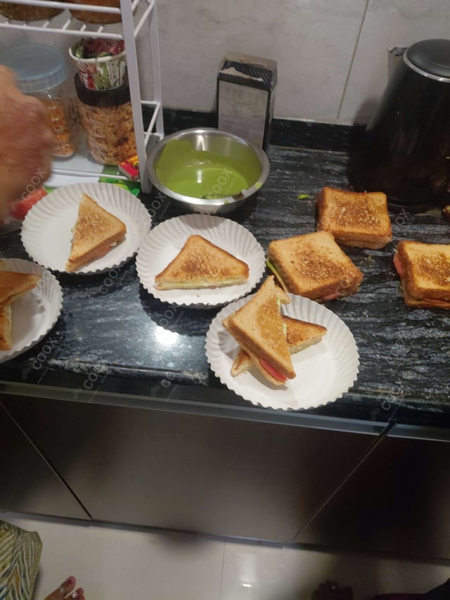 Delicious Sandwich prepared by COOX