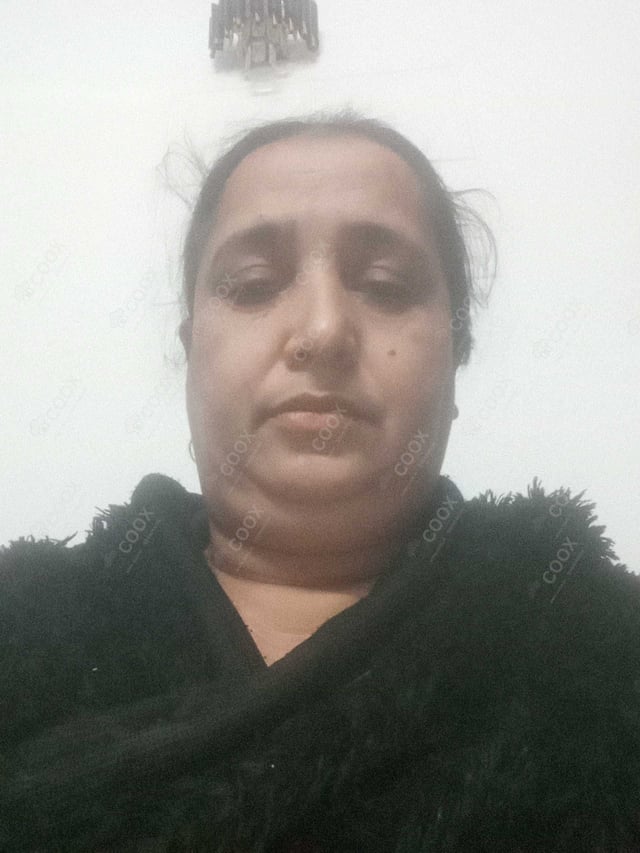 Chef from COOX at bookings. Professional cooks chefs at home