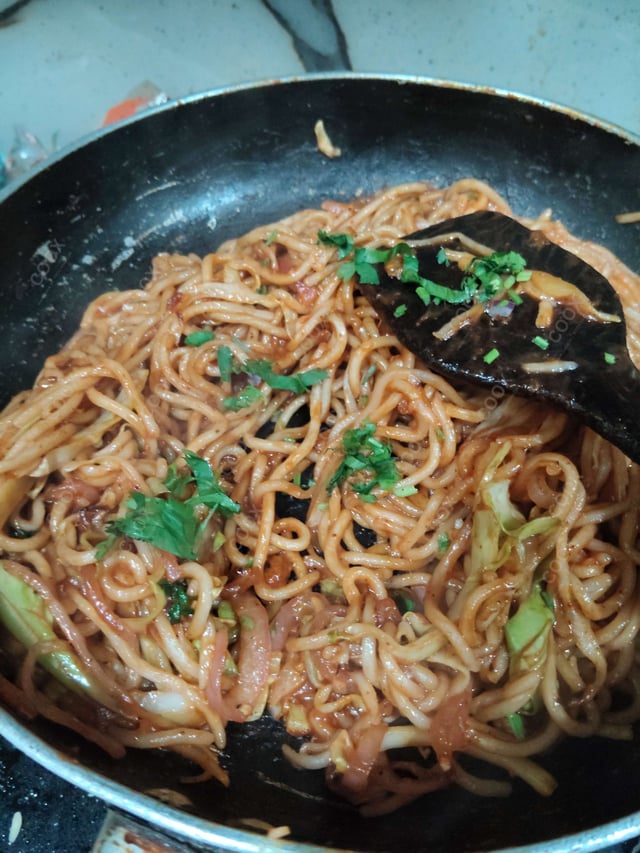 Delicious Chilli Garlic Noodles prepared by COOX