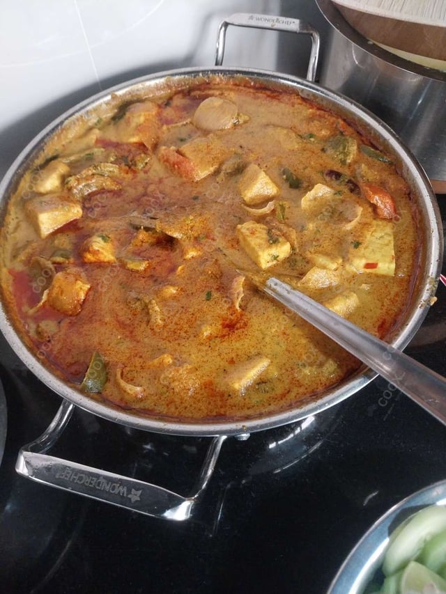 Delicious Kadhai Paneer prepared by COOX