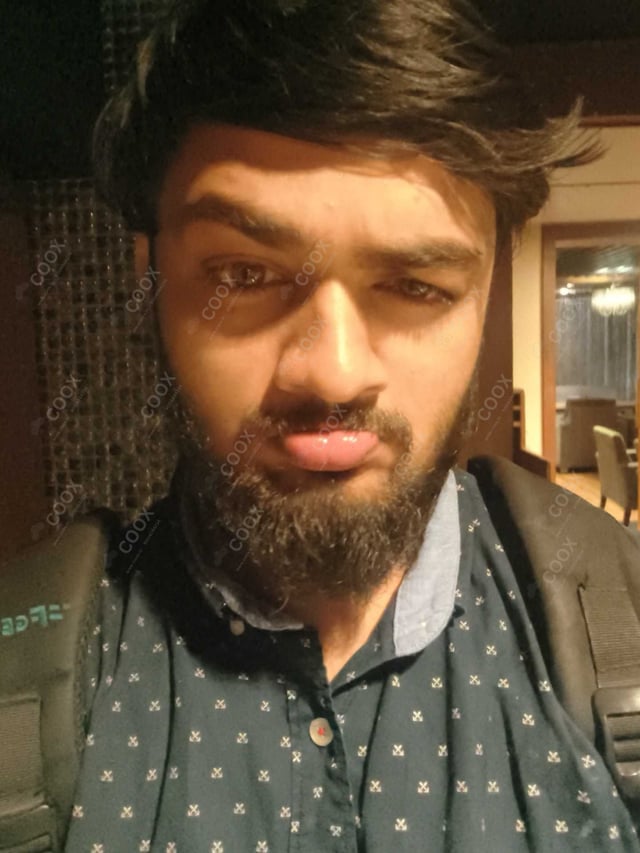 Chef from COOX at bookings. Professional cooks chefs at home