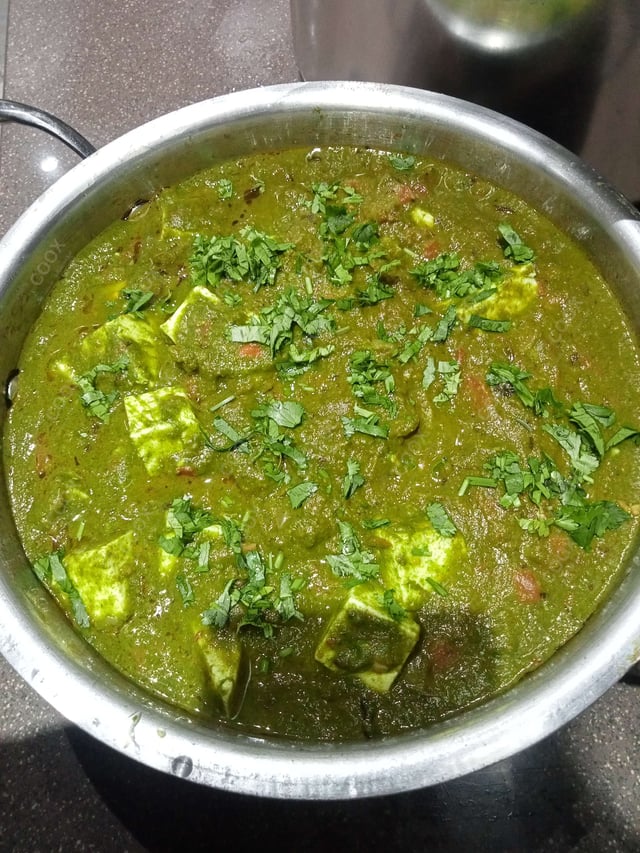 Delicious Palak Paneer prepared by COOX